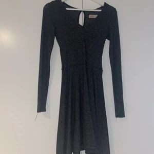 Klänning - Klänning från hollister jätte skön 