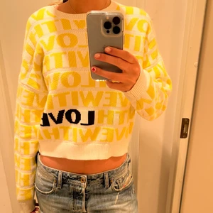 Maje tröja - Så snygg stickad tröja från Maje!! Jättebra skick i storlek 3 vilket är S/M