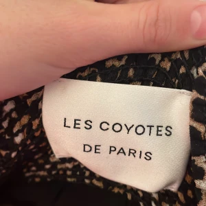 Les coyotes de Paris leopard kjol - Lång och bekväm vid midjan, original pris 900-1000