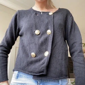 Kofta - Jättefin kofta som är perfekt nu till våren💞köp ej frakt via appen💞