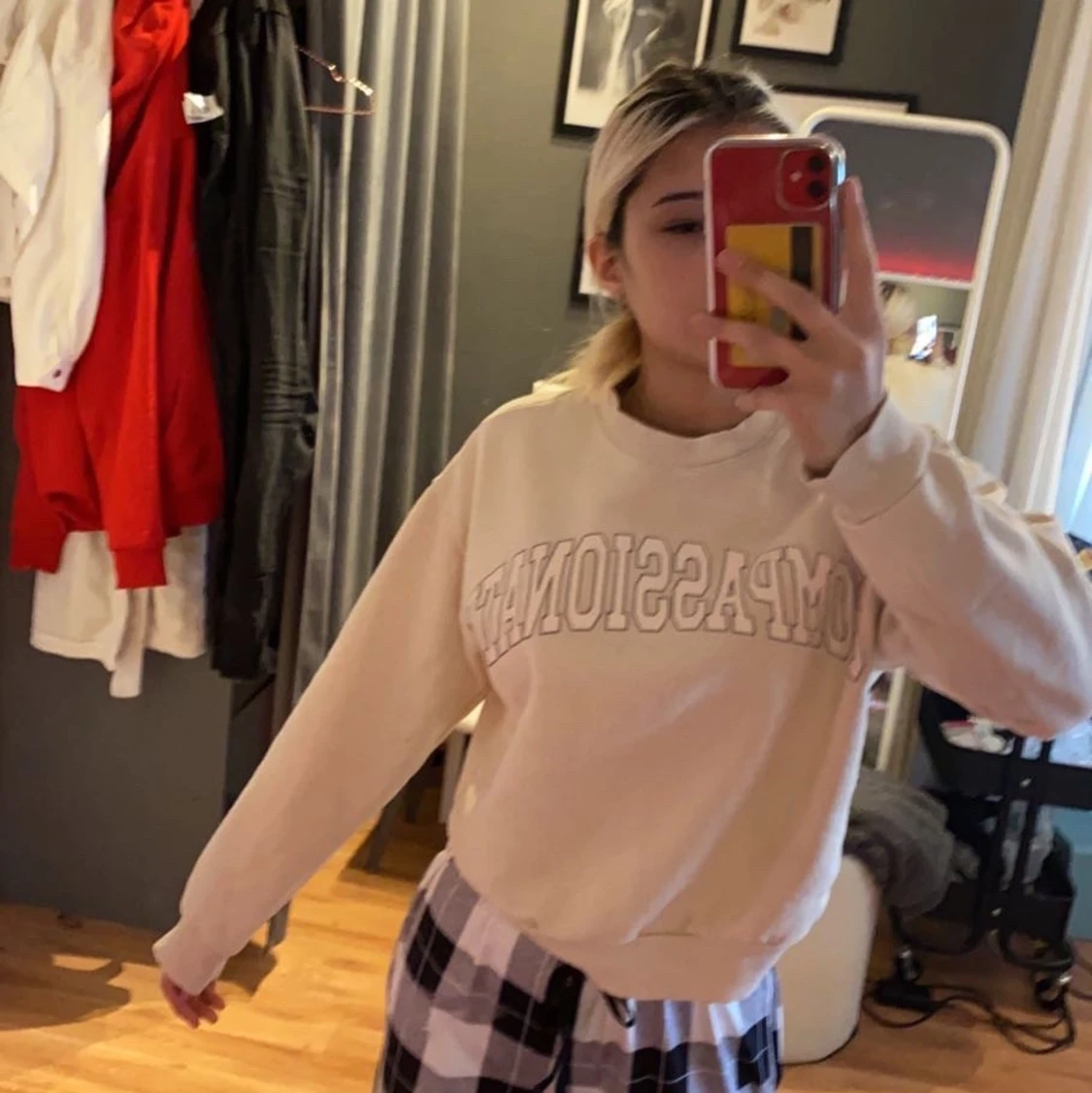 ljus beige sweatshirt 