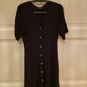 Skater dress, 100 % good condition, size xs 