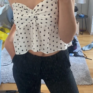 Topp - Super fin topp storlek s! Bud från 90+frakt eller köp direkt 200! 