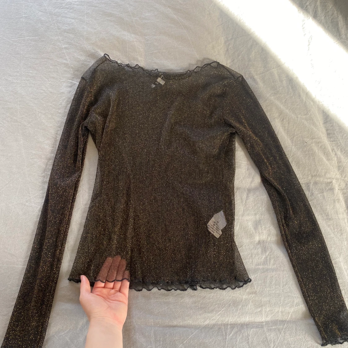 Svart och guldglittrig topp - 90