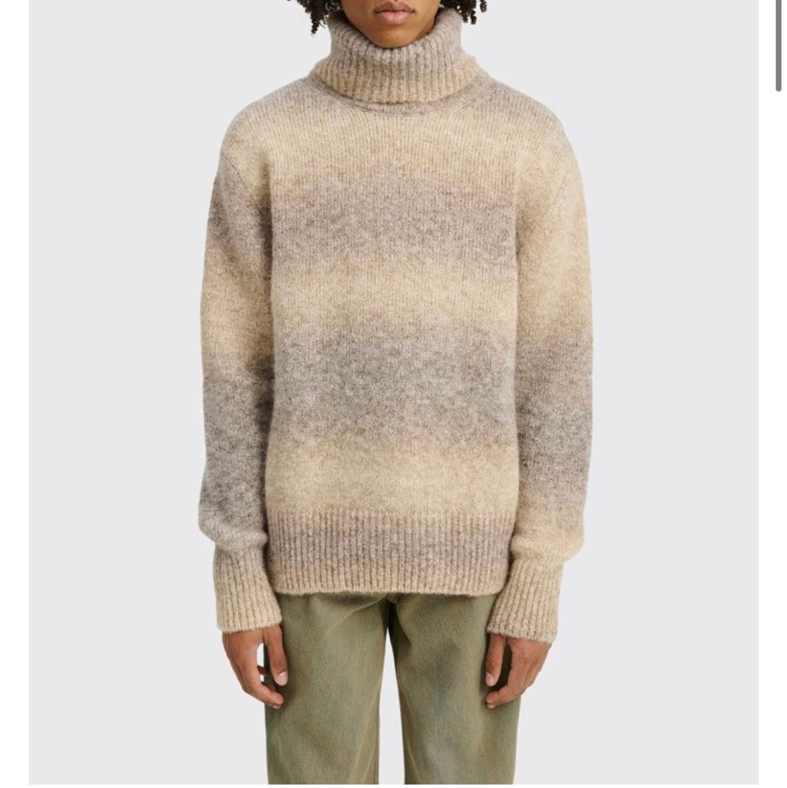 TRÉS BIEN ALPACA ROLL NECK SWEATER  - 90