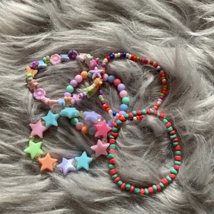 Armband  - Alla armband blir 15 tsm