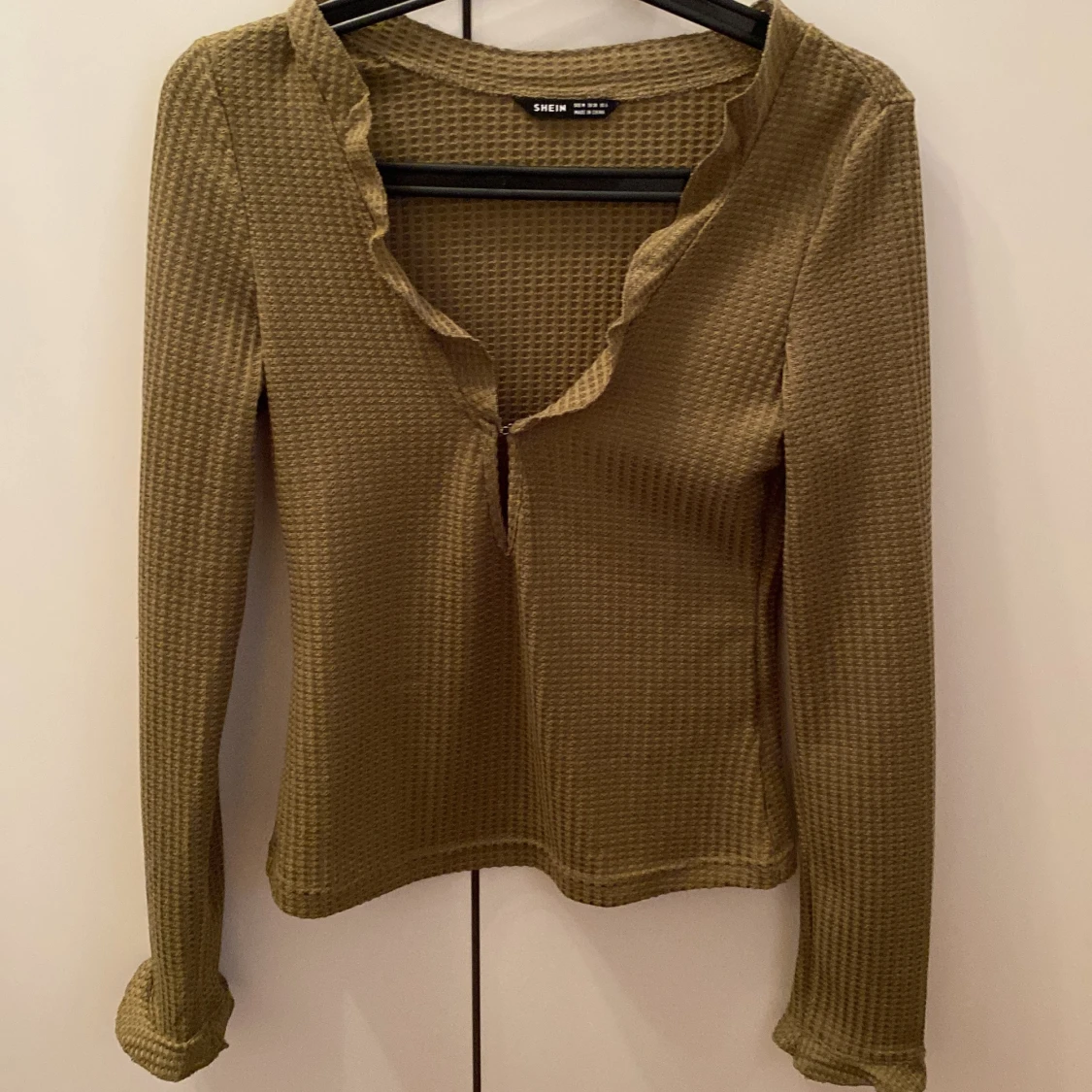 Långärmad grön tröja från Shein 