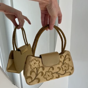 Så unik väska  - Säljer nu denna lilla pärlan, då den aldrig kommer till användning. Köpt på second hand🌷
