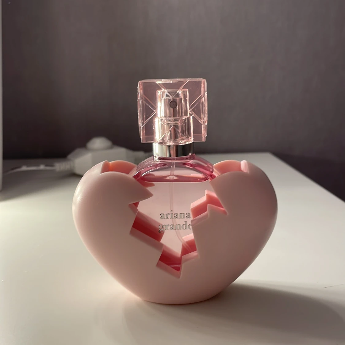 Ariana grande parfym