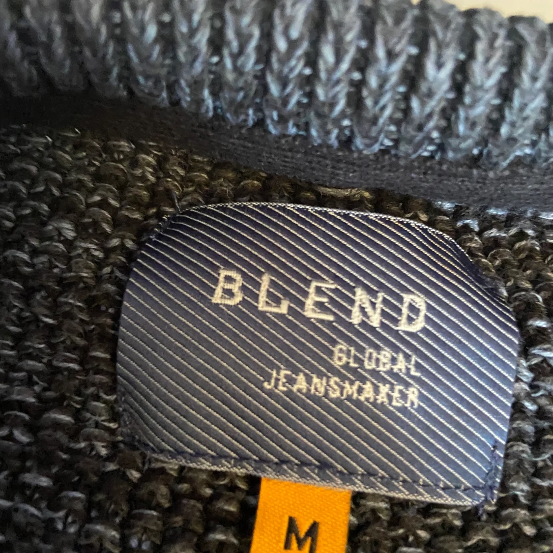 Stickad tröja ifrån blend stl M - 90