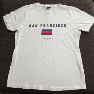 Snygg t shirt - I fint anv skick