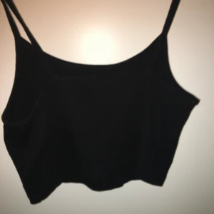 Set av 3 toppar - bra skick