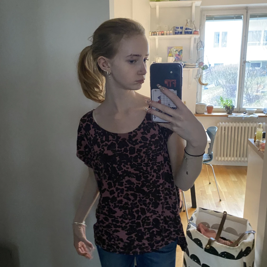 Super gullig topp med cheetah print - 90