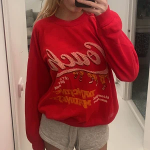 Coach sweatshirt - As snygg coach sweatshirt som är vintage