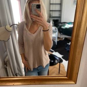 Topp  - Topp från Turnover i storlek XL, sitter snyggt oversized på mig 👌💓