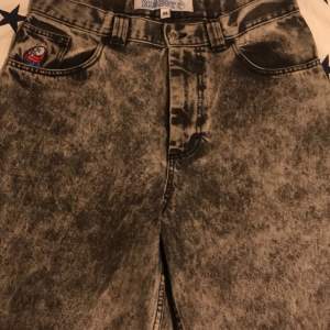 Bought in 2019 from Junkyard , only worn a few times.  One of the rarest Polar jeans out there.  It is in excellent condition.