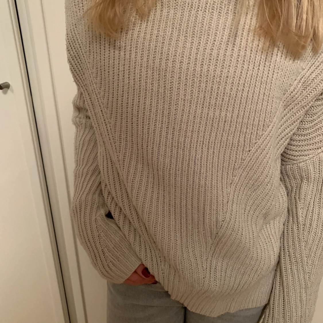 Beige stickad tröja - 2