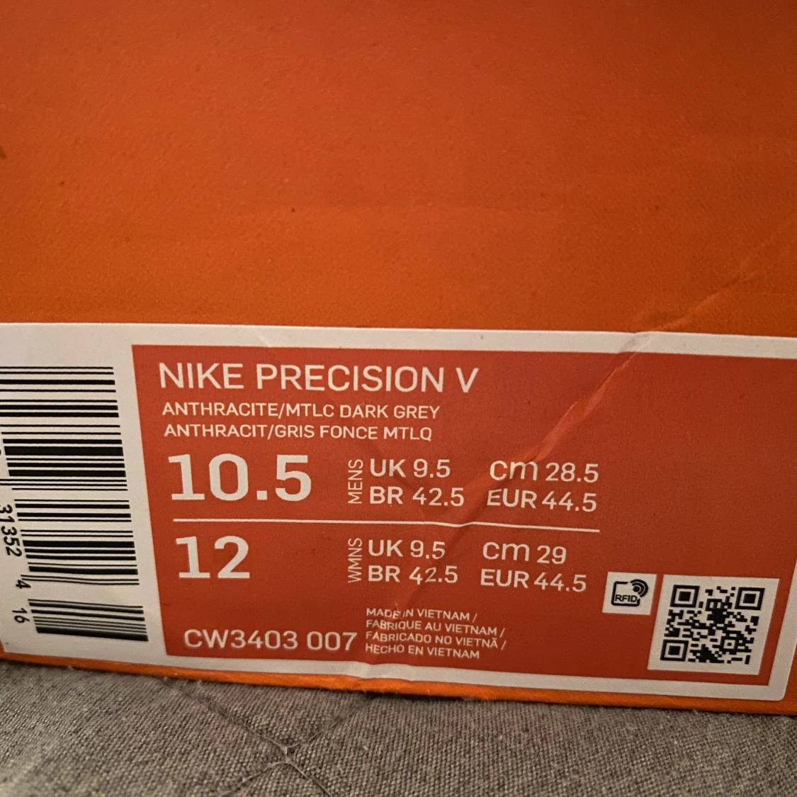 Nike Precision V basketskor - 91