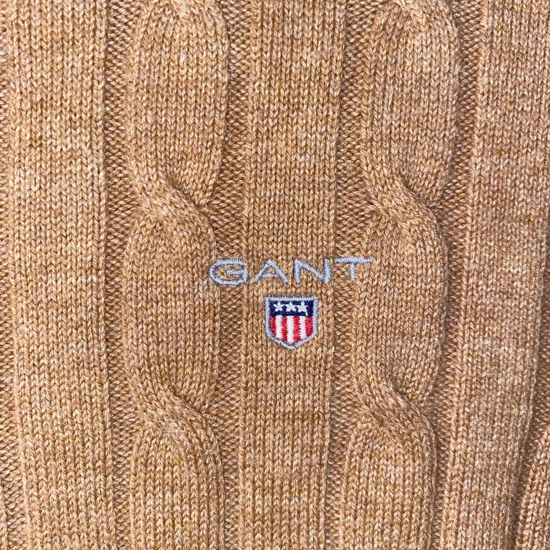 Kabelstickad crewneck bomullströja med strech från gant - 90