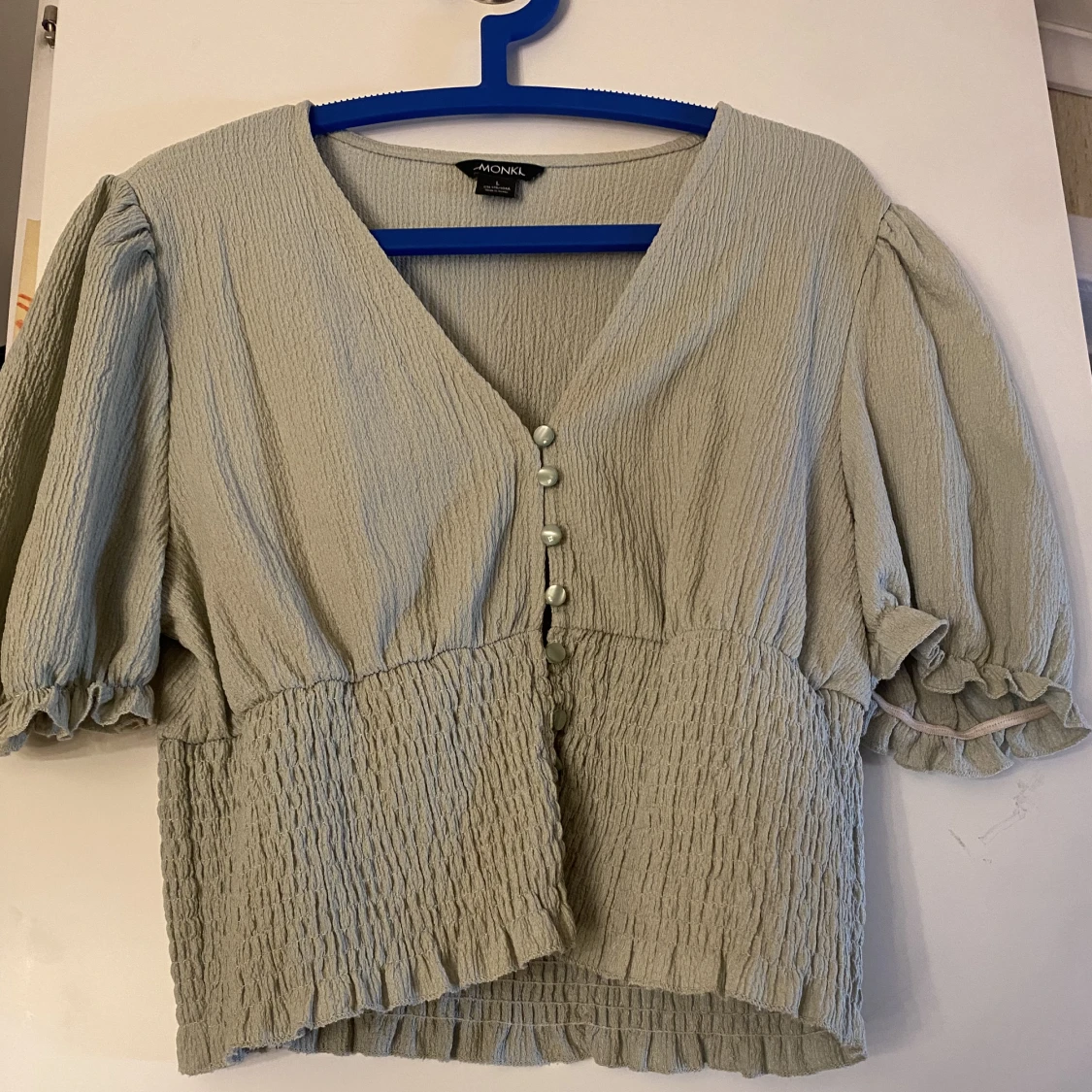 Grön blus från Monki - 90