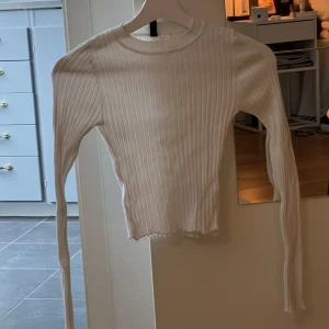Tröja - Ribbad tröja från h&m
