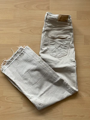 Jeans lager 157 - Ljusa jeans från lager 157 Modellen lane  Storlek S