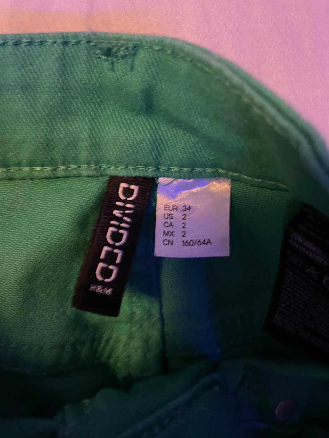 gröna jeans från h&m  - 90