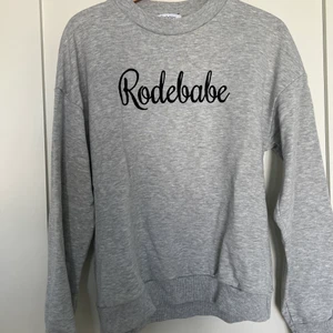 Rodebjer tröja - Tjocktröja från Rodebjer🤍 Använt väldigt sällan så den är i bra skick! 