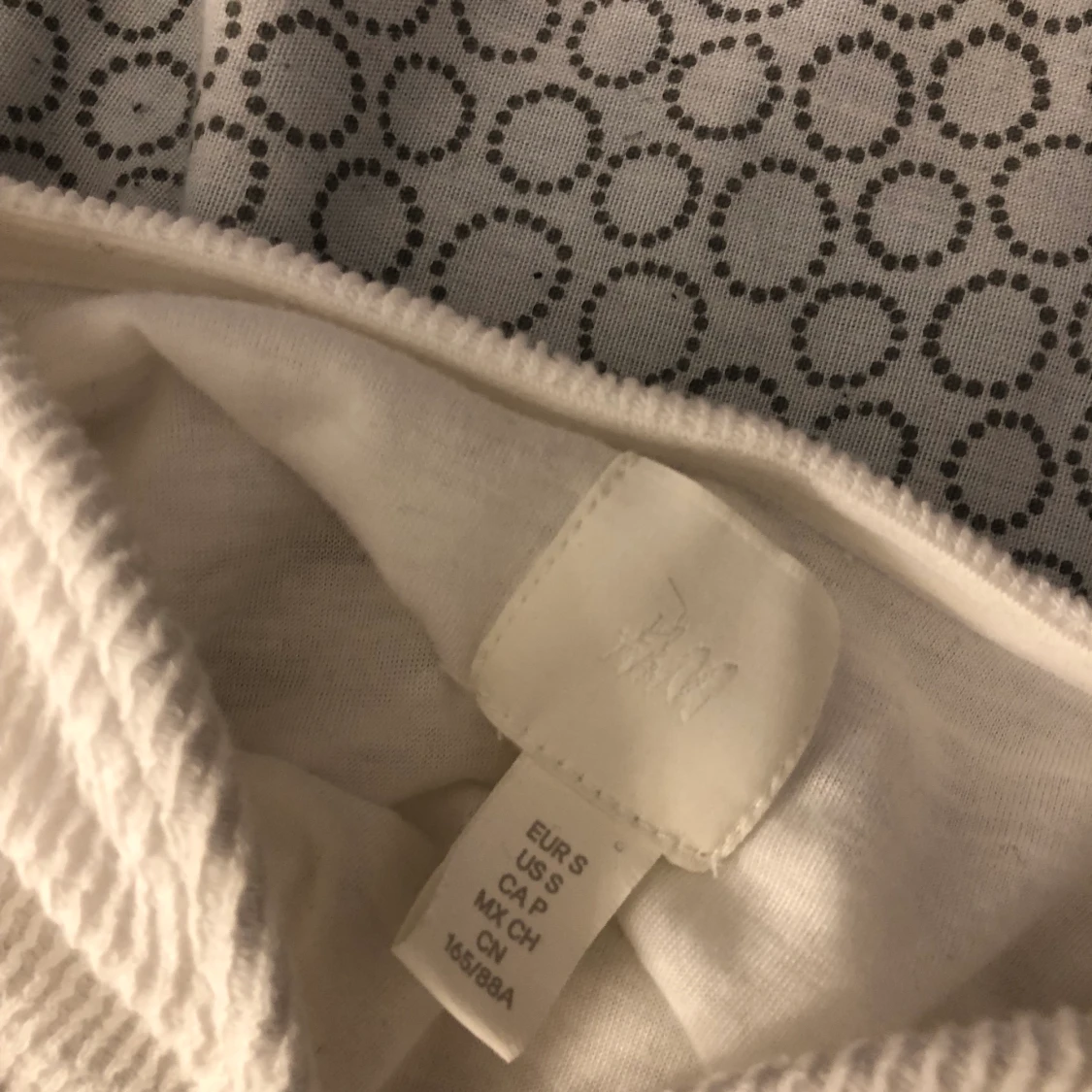 Vit ribbad klänning  - 91