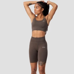 Träningsset - Träningsset från icaniwill, sjukt snygg grön färg och helt oanvänd! Köpare stor för frakten 🥰