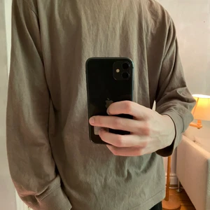 Brun polotröja - Stilig brun polotröja med enorm krage som kan vikas ihop fint, ganska kort men oerhört bekväm 