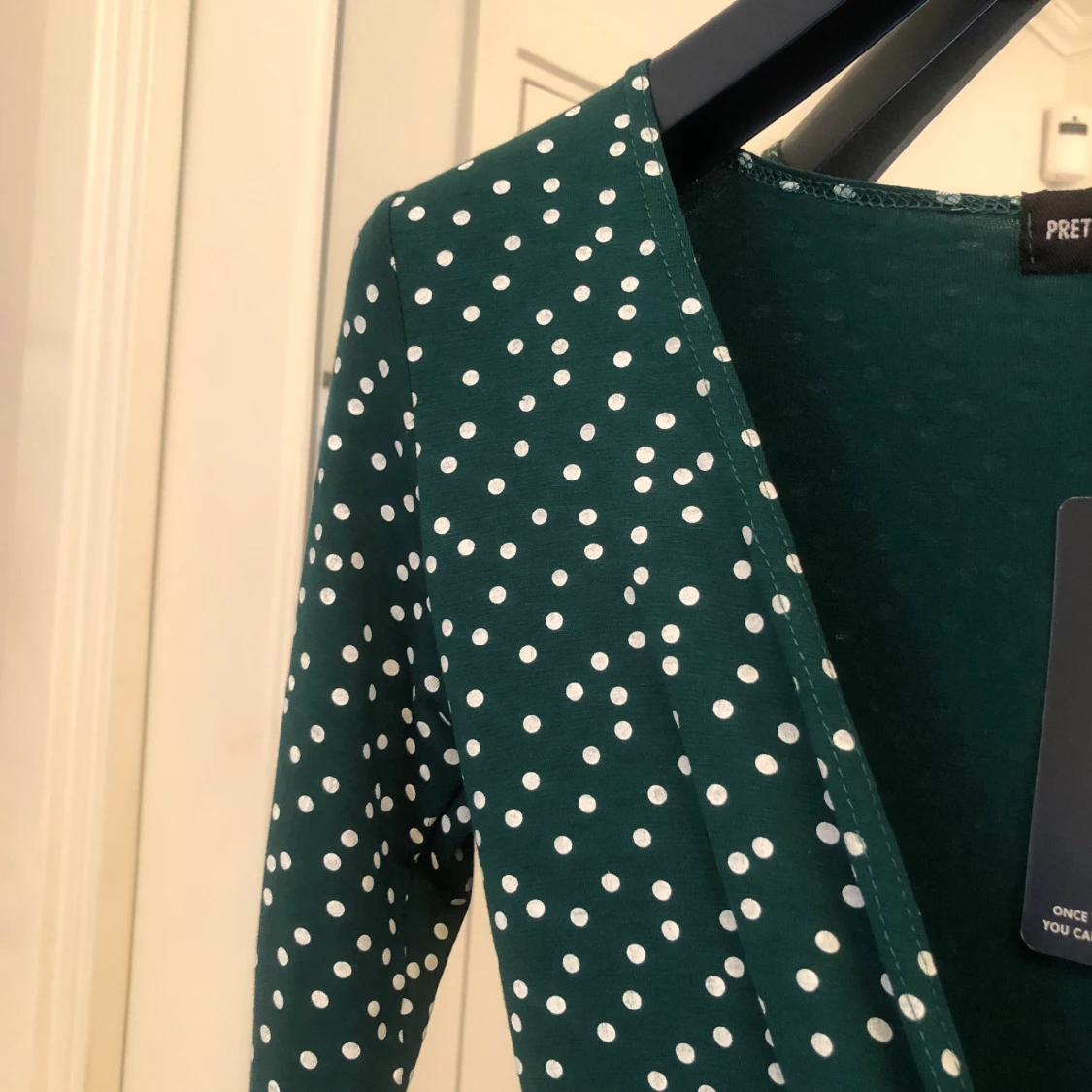 Prickig wrapdress  - 91