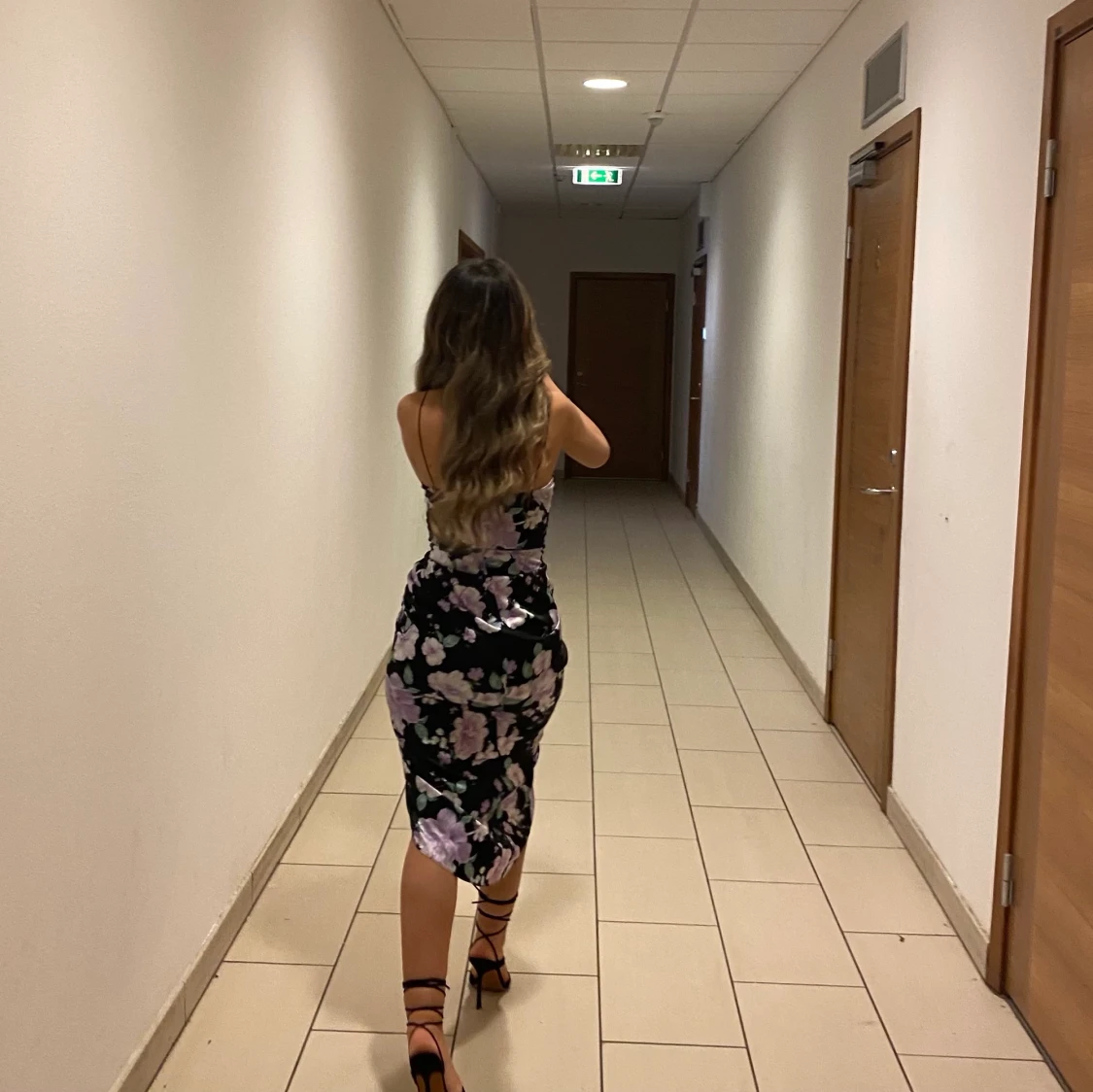 Blommig klänning  - 91