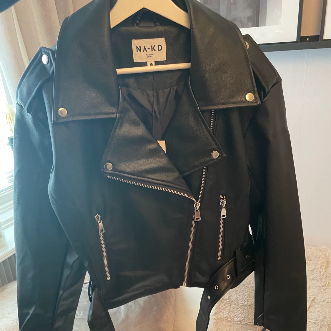 Skinnjacka NA-KD  - 90