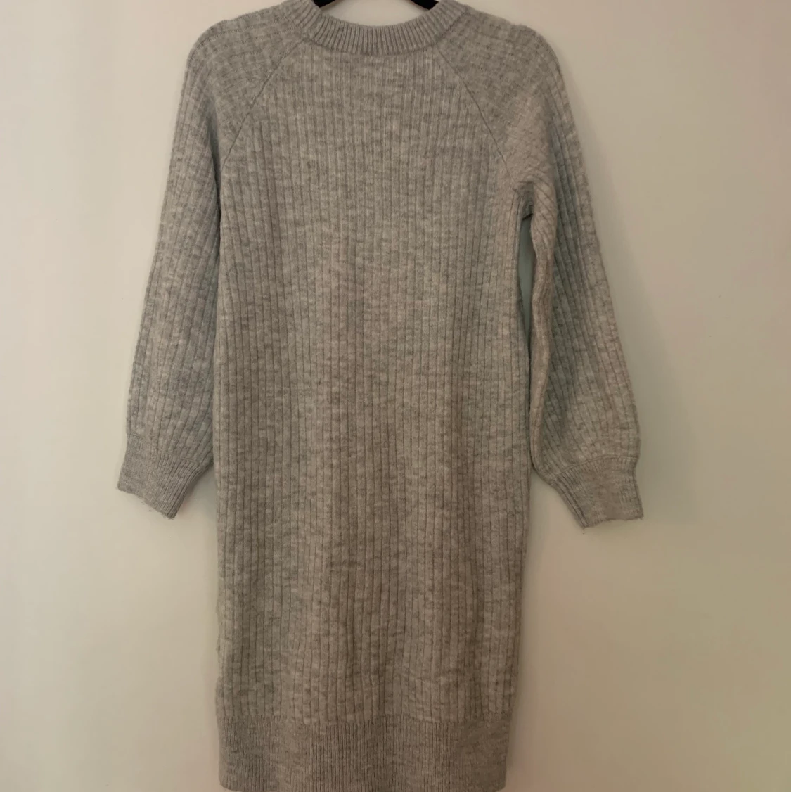 Stickad klänning  - 90