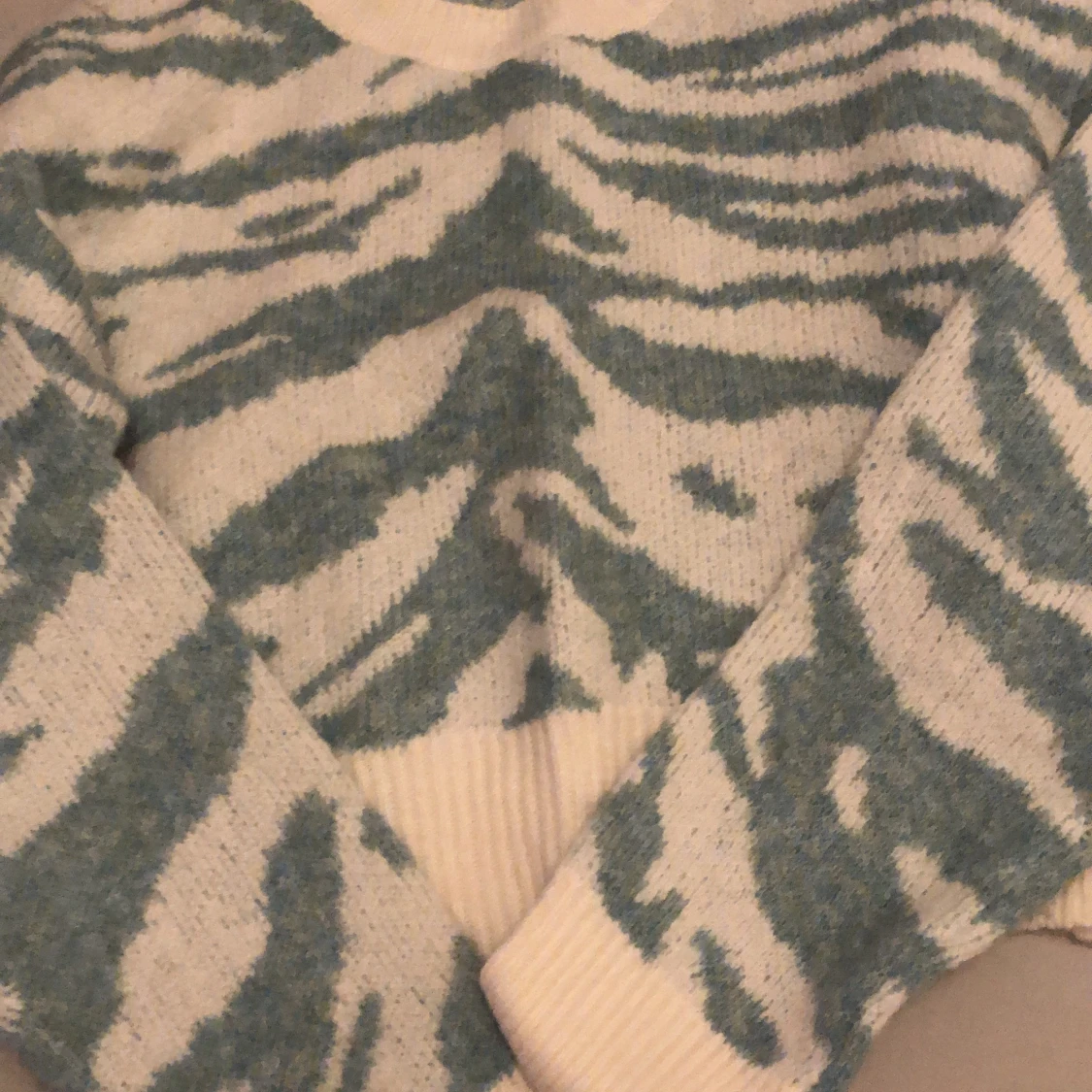 Shien tjocktröja - 90