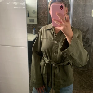 Jeansjacka - Sparsamt använd jeansjacka från Carin Wester, storlek 40 men passar bra som 38🤍