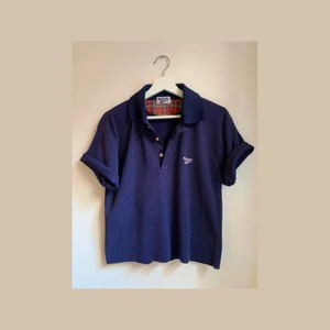 Cropped Vintage Short Sleeve Reebok Polo - Size: Medium Secondhand/Excellent Condition 