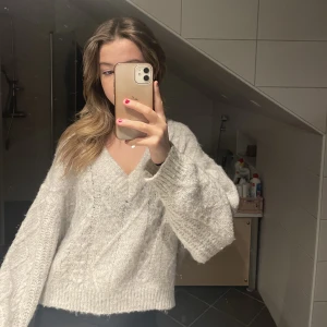 Grå tröja - Använder ej längre!