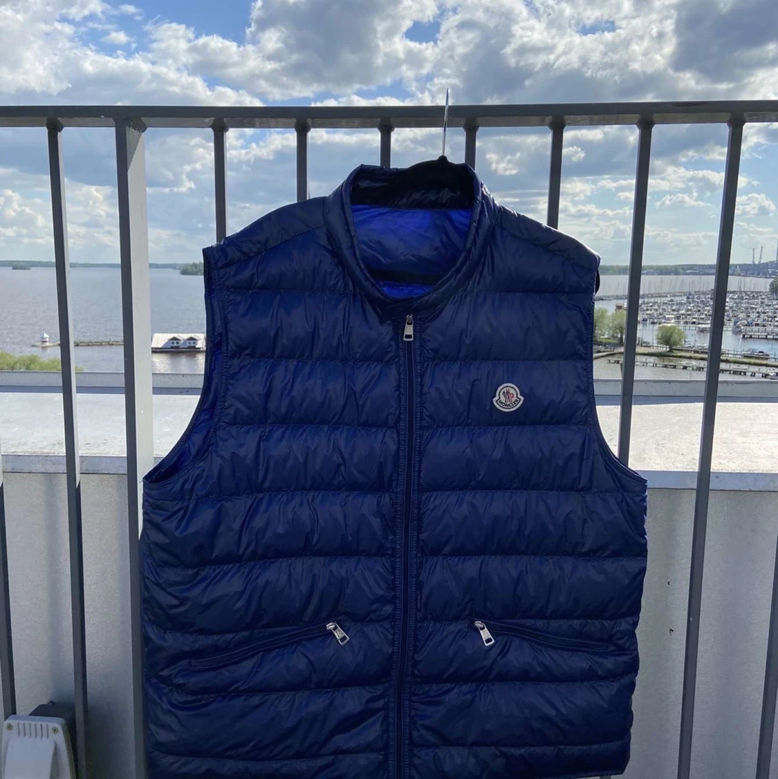 Moncler väst storlek 6