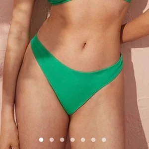 Bikinitrosor oanvända H&M - Aldrig använda, plombering och prislapp kvar (se sista bilden) 