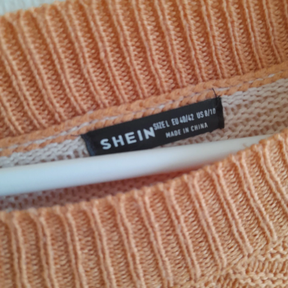 Stickad tröka  - 91