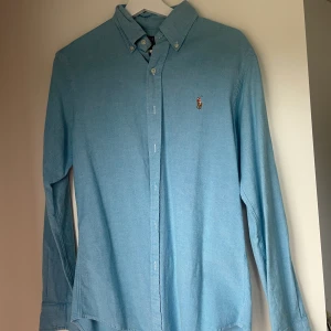 Ralph lauren skjortor - Ralph lauren skjortor i nyskick  500 kr för båda!