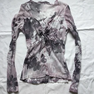 Blus - Blus med knytning fram, passar till xs-m