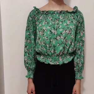 Grön blus - Sommrig grön blus 