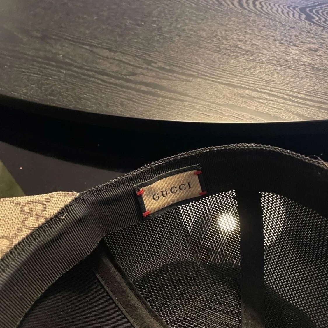 GUCCI KEPS (beige) - 90