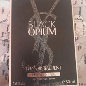 Hej säljer min balkong opium parfym säljer pga jag har tröttnat på lukten osv hör av er om ni har några frågor eller vill köpa:)