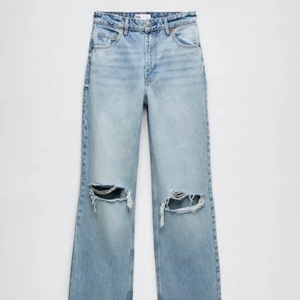 Zara jeans - Aldrig använda, dom är i storlek M men jag skulle säga att det är en storlek S. 