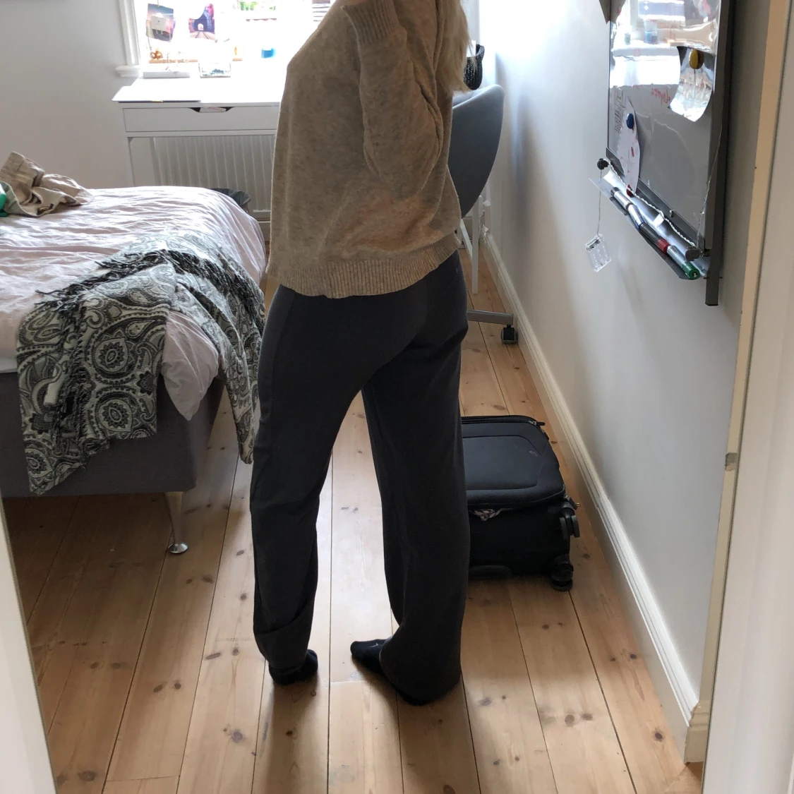 Bik Bok kostymbyxor - 90