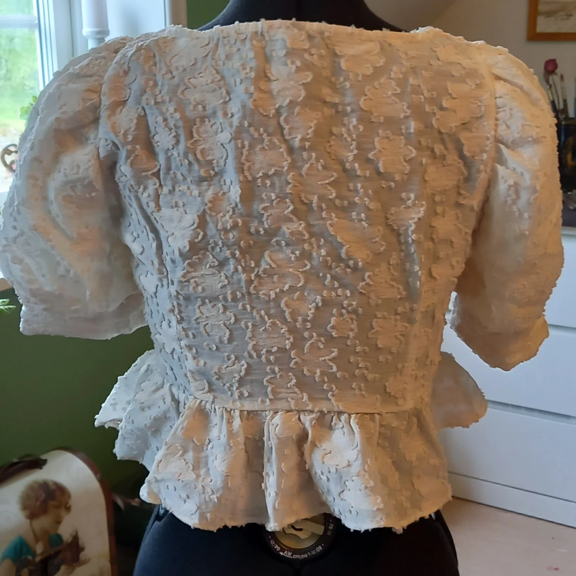 Gullig vit blus storlek s - 90